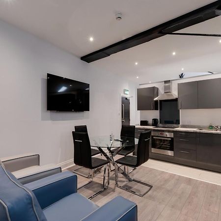 Temple Court Cavern Quarter Apartments By Happy Days Liverpool Zewnętrze zdjęcie